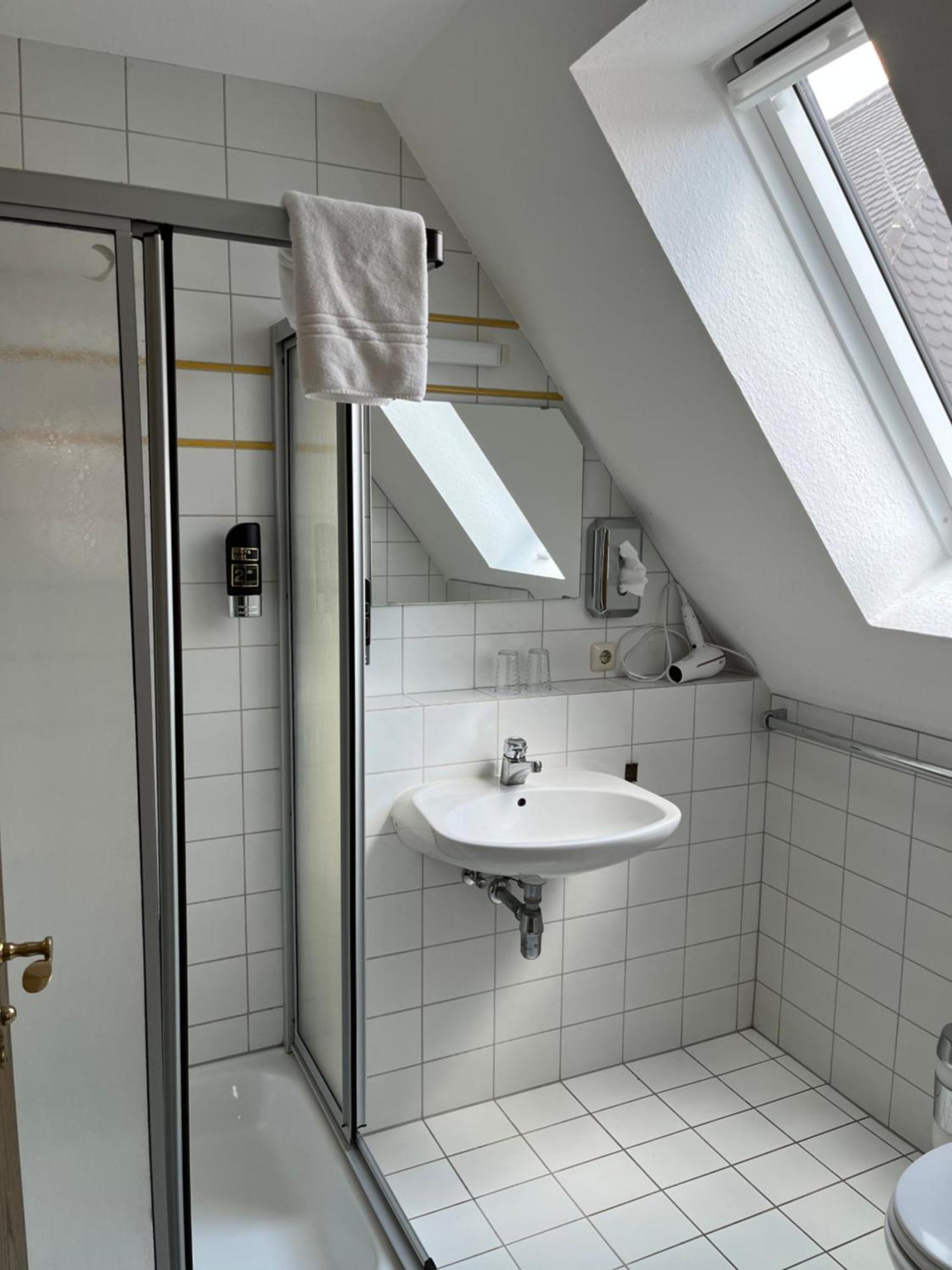 Main-art Hotel *